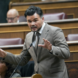 El portavoz de ERC, Gabriel Rufián, durante su intervención.- EFE