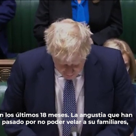 Boris Johnson pide perdón: "Hubo cosas que simplemente no hicimos bien y debo asumir responsabilidades"