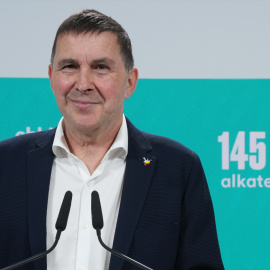 Arnaldo Otegi, a Feijóo: "Si está en nuestra mano, usted no derogará nada"