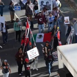 Manifestantes se concentran en Sacramento contra las amenazas de deportaciones de Trump