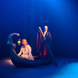 Escena del secuestro de Christine en 'El fantasma de la Ópera'. Foto: Letsgo Company