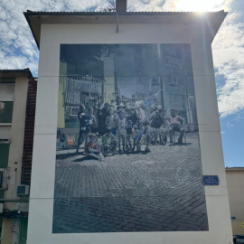 Un mural del artista Axel Void en el Polígono Sur.