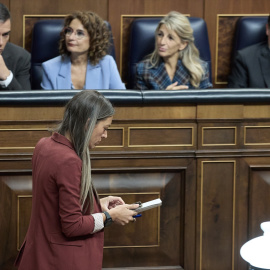 (Foto de ARCHIVO)La portavoz de Junts en el Congreso, Miriam Nogueras, durante una sesión de control al Gobierno, en el Congreso de los Diputados, a 9 de octubre de 2024, en Madrid (España). Durante la sesión de control, el presidente del Gobierno ha hablado sobre la política migratoria del Ejecutivo y además, algunos grupos parlamentarios como el Partido Popular le han pedido que  retire la ley sobre intercambio europeo de antecedentes penales que influye en la condena de los presos de ETA.Jesús Hellín / Europa Press09/10/2024