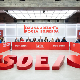 El presidente del Gobierno y secretario general del PSOE, Pedro Sánchez, preside la reunión de la Ejecutiva Federal del PSOE, este lunes en la sede de Ferraz en Madrid.