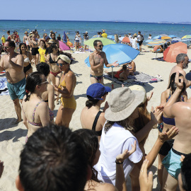 11 de agosto de 2024. En una playa de Mallorca se celebra una protesta contra el turismo de masas