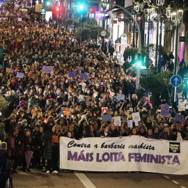 Manifestación con motivo del 8M de 2023 en Vigo (Galicia).