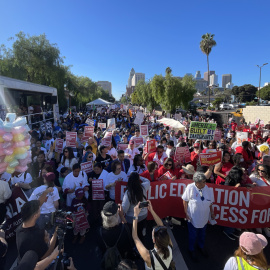 Una asociación por los derechos humanos se manifiesta en Nueva York ante el miedo de la deportación masiva que anunciaba Trump, a 20 de diciembre de 2024.