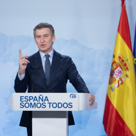 El presidente del Partido Popular, Alberto Núñez Feijóo, ofrece una rueda de prensa, en el Espacio Jorge Juan, a 27 de diciembre de 2024, en Madrid.