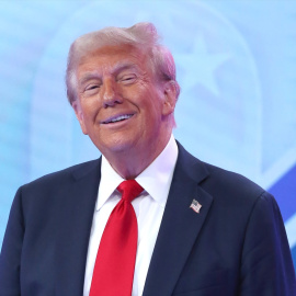 (Foto de ARCHIVO)16 October 2024, US, Doral: US former president and Republican presidential candidate, Donald Trump, speaks during the Univision Town Hall 2024 at the Univision Studios in Florida. Photo: Guille Briceno/imageSPACE via ZUMA Press Wire/dpaGuille Briceno/imageSPACE via ZU / DPA16/10/2024 ONLY FOR USE IN SPAIN