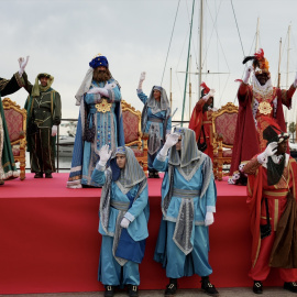 Los Reyes Magos a su llegada a la Marina de Valencia, a 5 de enero de 2025.