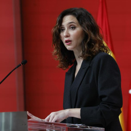 La presidenta de la Comunidad de Madrid, Isabel Díaz Ayuso, comparece en rueda de prensa tras la reunión del Consejo de Gobierno regional, este miércoles.