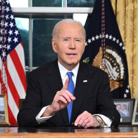 El presidente estadounidense, Joe Biden, pronuncia su discurso de despedida a la nación desde la Oficina Oval de la Casa Blanca en Washington, DC, a 15 de enero de 2025.