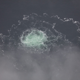 Imagen de una fuga de gas en el mar Báltico tomada desde el avión de la Guardia Costera Sueca en 2022. 29/9/2022 ONLY FOR USE IN SPAIN