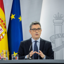 El ministro de la Presidencia, Justicia y Relaciones con las Cortes, Félix Bolaños, durante una rueda de prensa tras el Consejo de Ministros, en el Palacio de la Moncloa, a 21 de enero de 2025