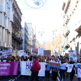 Imatge d'una de les manifestacions convocada pel sindicat Infermeres de Catalunya el gener del 2024, al seu pas per Via Laietana.