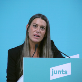 La portaveu de Junts al Congrés, Míriam Nogueras, en una roda de premsa a la seu del partit.