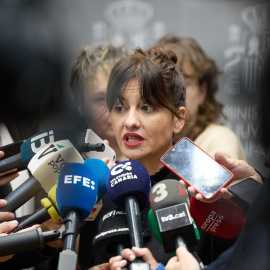 La ministra de Juventud e Infancia, Sira Rego, tras su reunión con el presidente de Canarias, Fernando Clavijo.