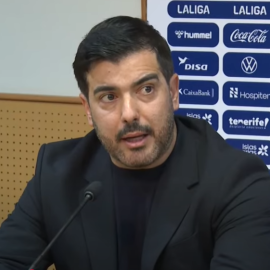 Imagen del consejero y segundo máximo accionista del CD Tenerife, Rayco García en una rueda de prensa el pasado 20 de diciembre