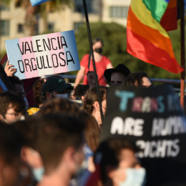 Centenares de personas participan en una manifestación convocada por el Día Internacional del Orgullo LGTBI, a 28 de junio de 2021, en Valencia, Comunidad Valenciana, (España). Imagen de archivo.