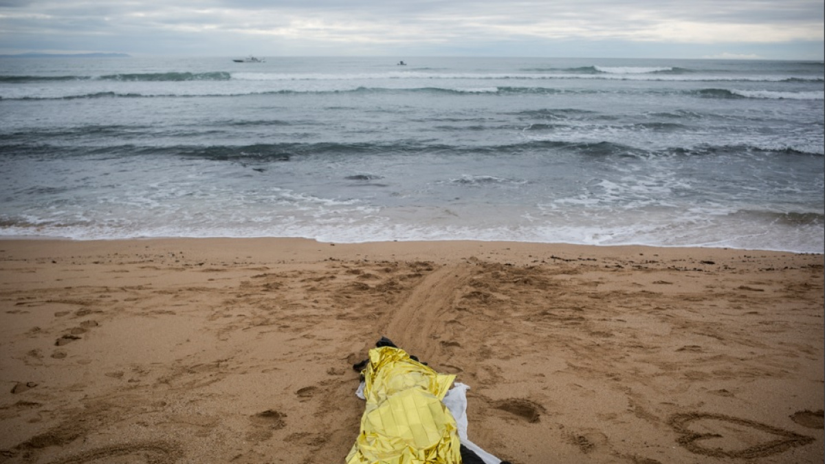 Muertes en las frontera sur: Más de mil muertos, más de 700 olvidados: vida  y muerte en las fronteras españolas | Público