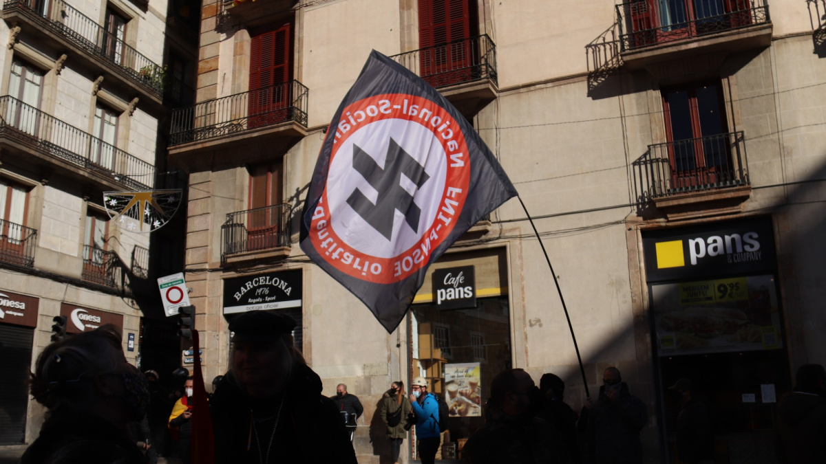 Los delitos de odio cambian, pero persisten durante la pandemia | Público
