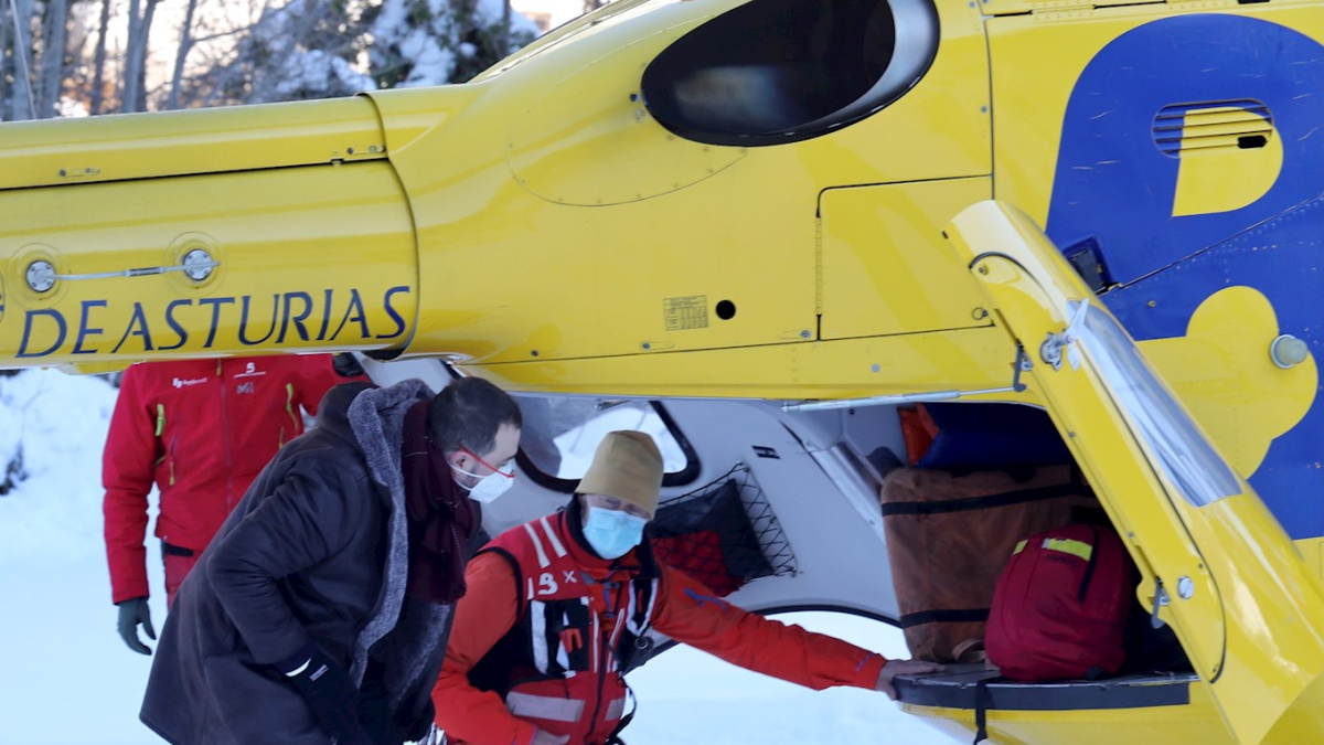 Localizado el cuerpo del operario sepultado por un alud de nieve el 1 ...