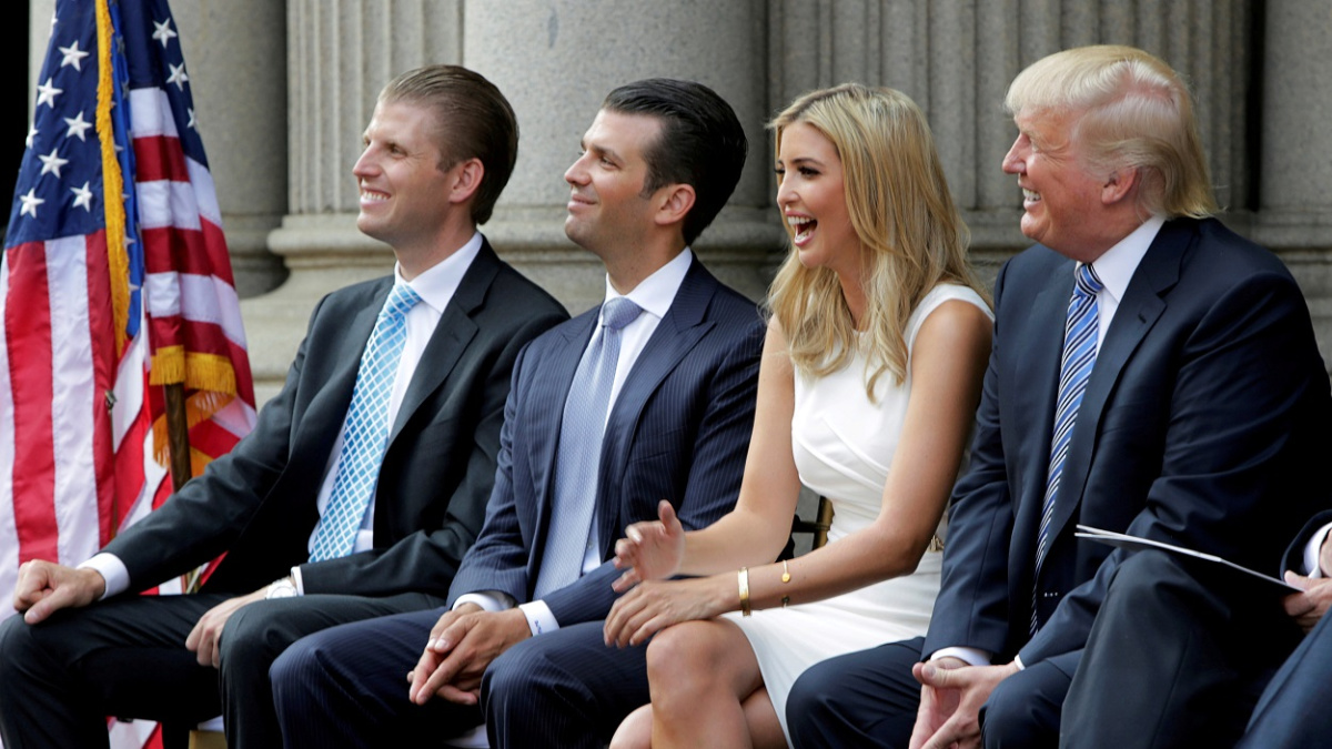 La Fiscalía de Nueva York demanda a Trump y a sus tres hijos mayores ...