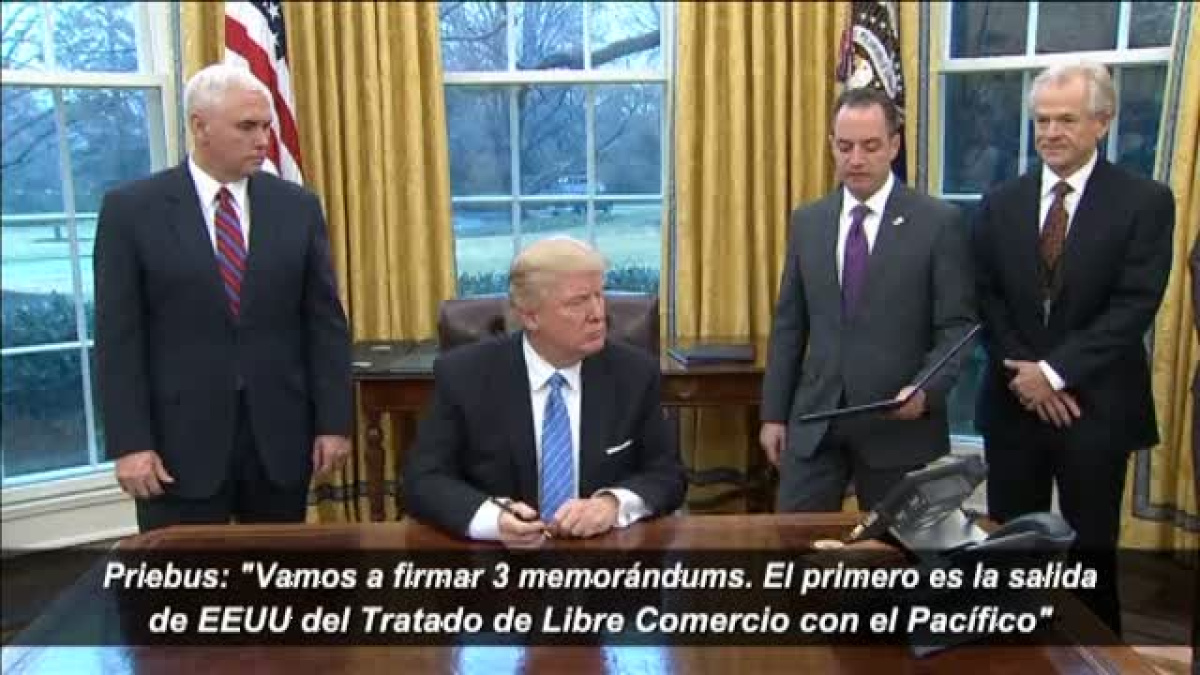 Trump firma la salida de EEUU del Tratado de Libre Comercio del ...