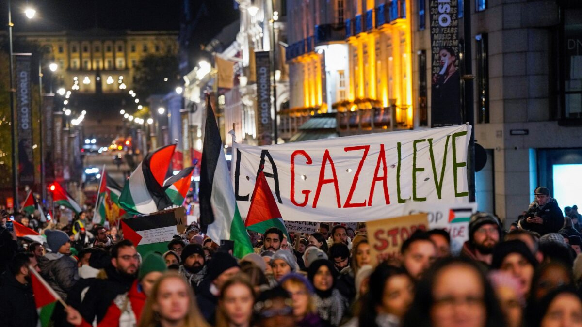 El Parlamento noruego vota a favor de reconocer a Palestina como un ...