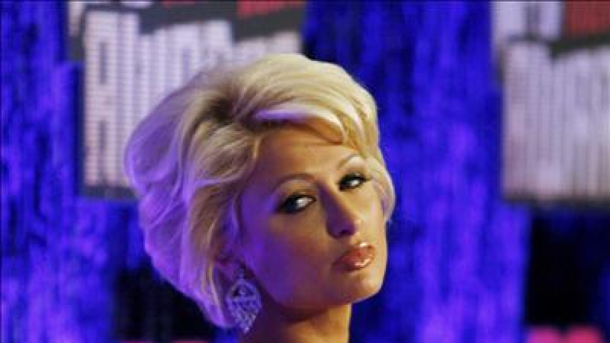 Paris Hilton irá a Ruanda para "dejar huella" y ayudar a una ONG Público