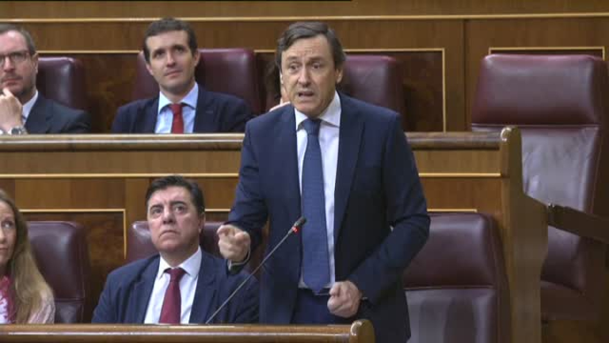 Pedro Sánchez culpa al PP de la crisis territorial en Cataluña | Público