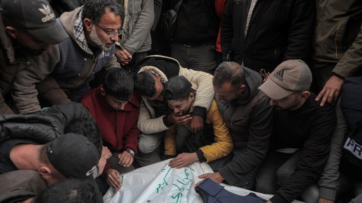 Al menos 27 muertos y 150 heridos en los ataques de Israel contra Gaza ...