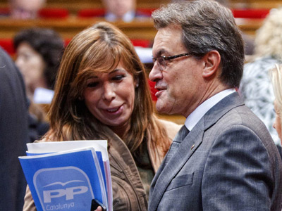 Alicia Sánchez Camacho (PP) y Artur Mas (CiU)