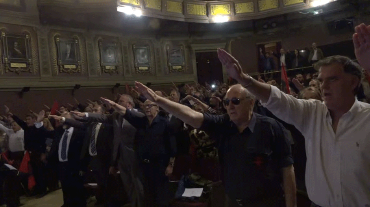 Un momento en el acto de conmemoración de la fundación de Falange el pasado sábado en el Ateneo de Madrid.- YOUTUBE