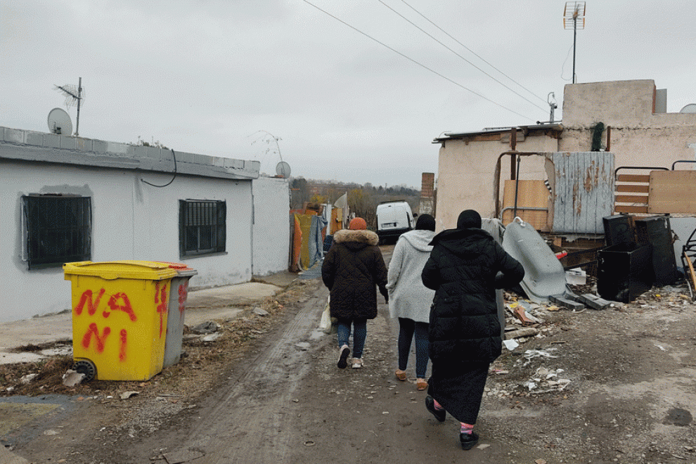 Otras miradas - La crisis humanitaria que se vive en la Cañada Real exige una respuesta inmediata